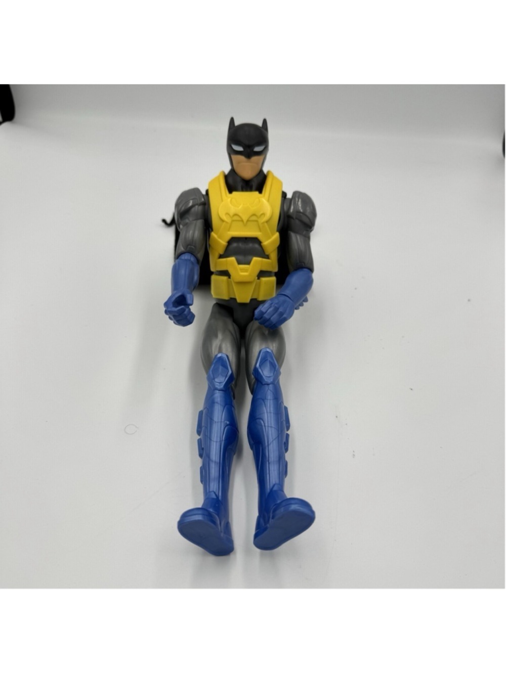 2016 Mattel TM & DC Comics Batman w/Cape and Yellow Chest Piece 12 in
